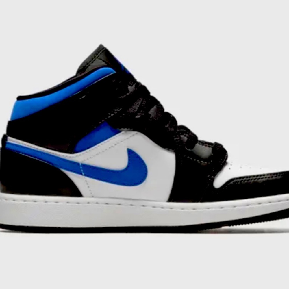 NIKE AIR JORDAN 1 mid (GS) white / blue / black youth size 12C